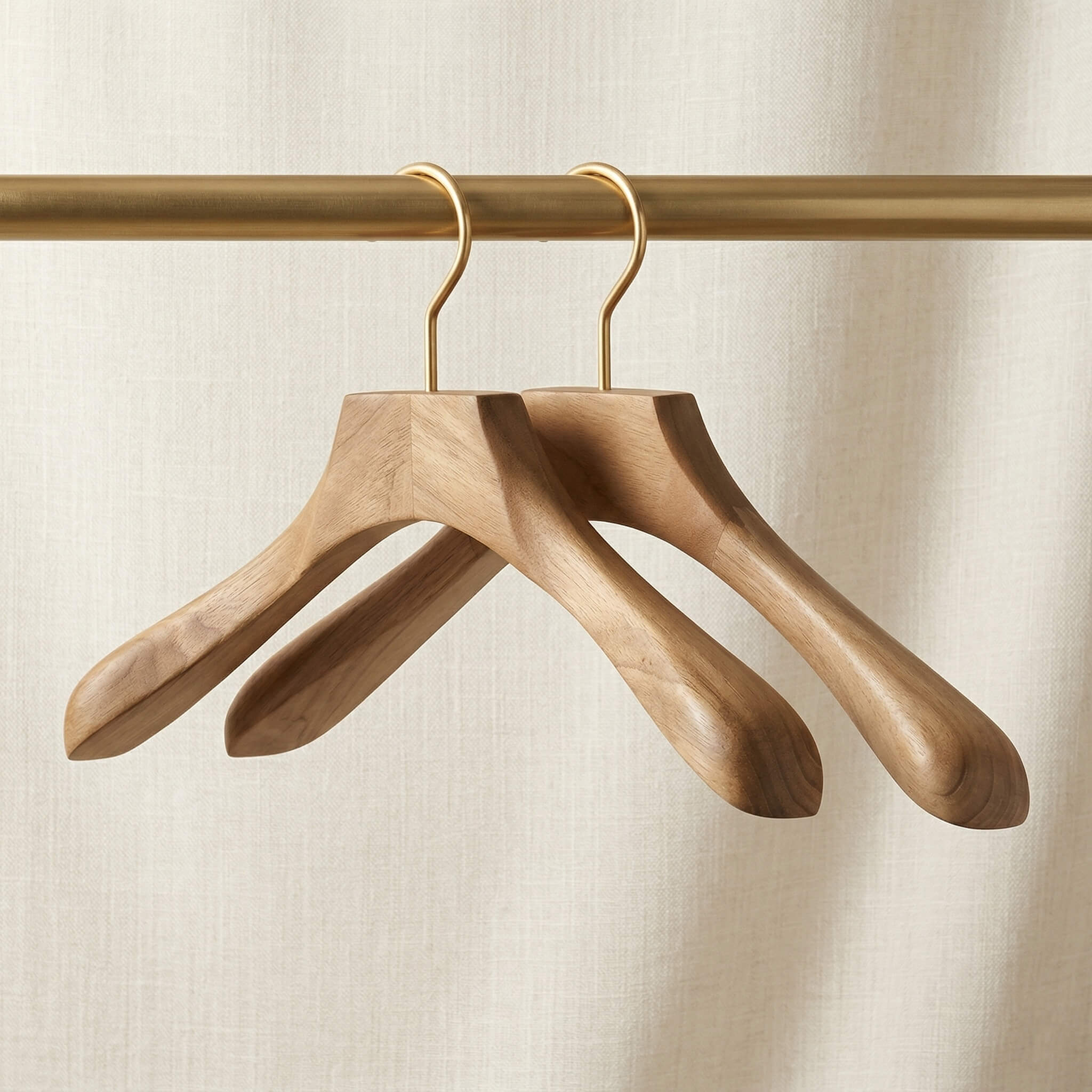 Natural Camphor Wood Wide Shoulder Hanger